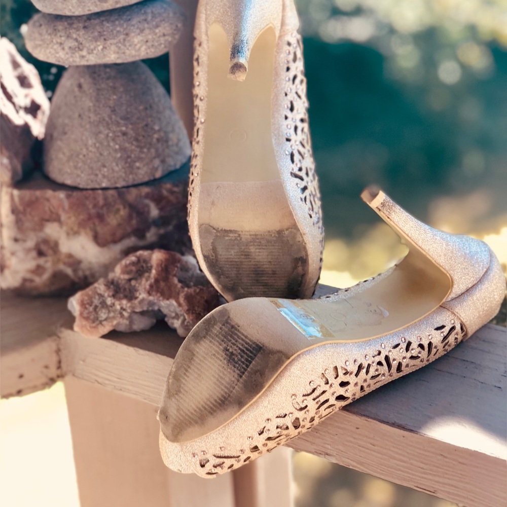 Top Moda Champagne Heels - Picture 6 of 7